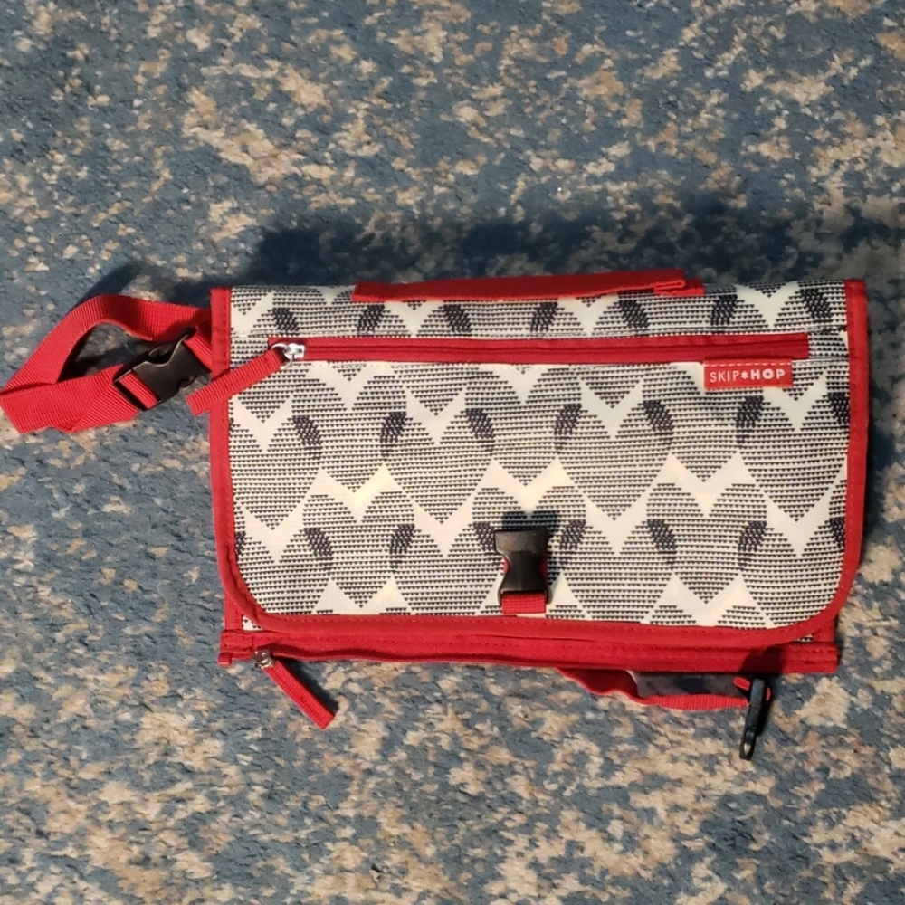STOCKING STUFFER Skip Hop Makeup  Accessories Travel Bag - Picture 4 of 8